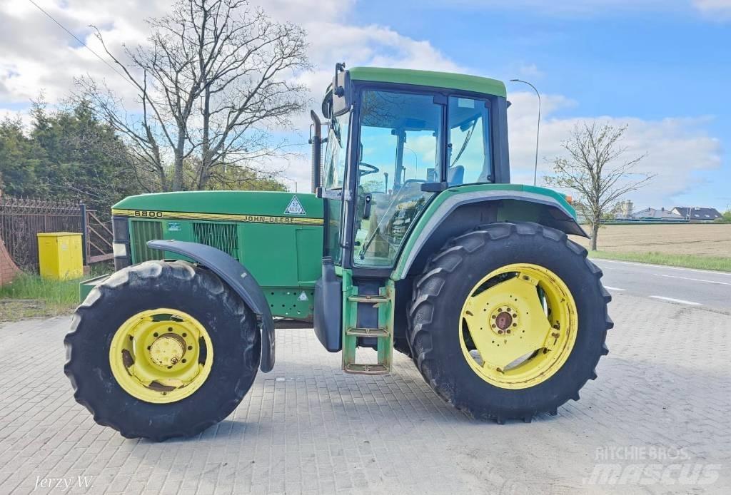 John Deere 6800 Tractoren