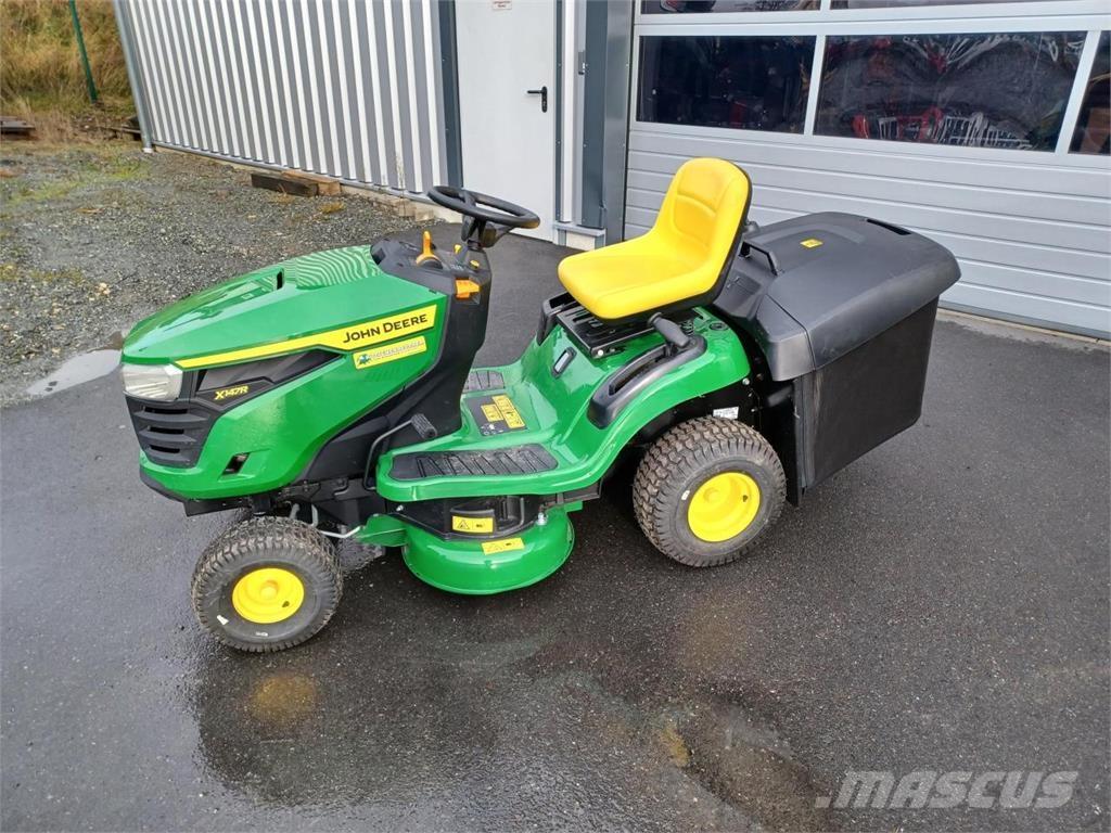 John Deere X147R Greensmaaier