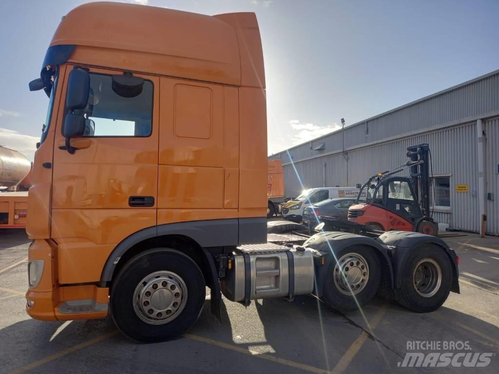 DAF 105 530 Trekkers