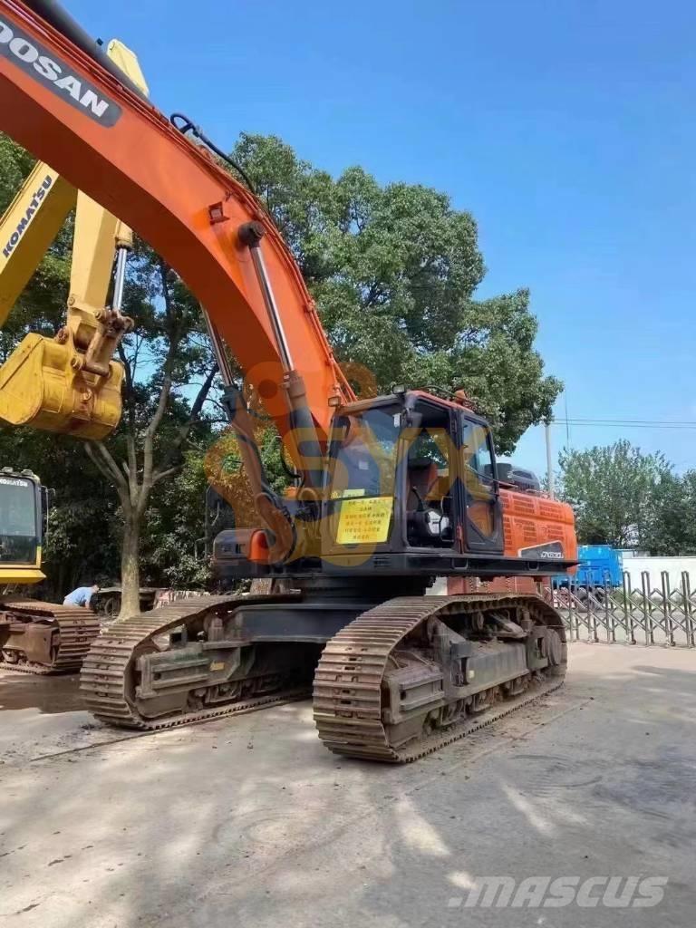 Doosan DX530 LC Rupsgraafmachines