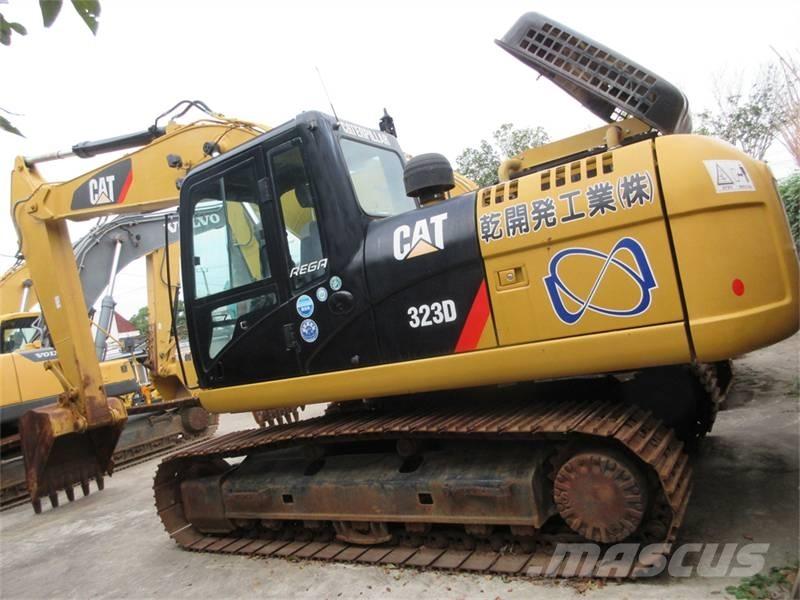 CAT 323 GC Rupsgraafmachines