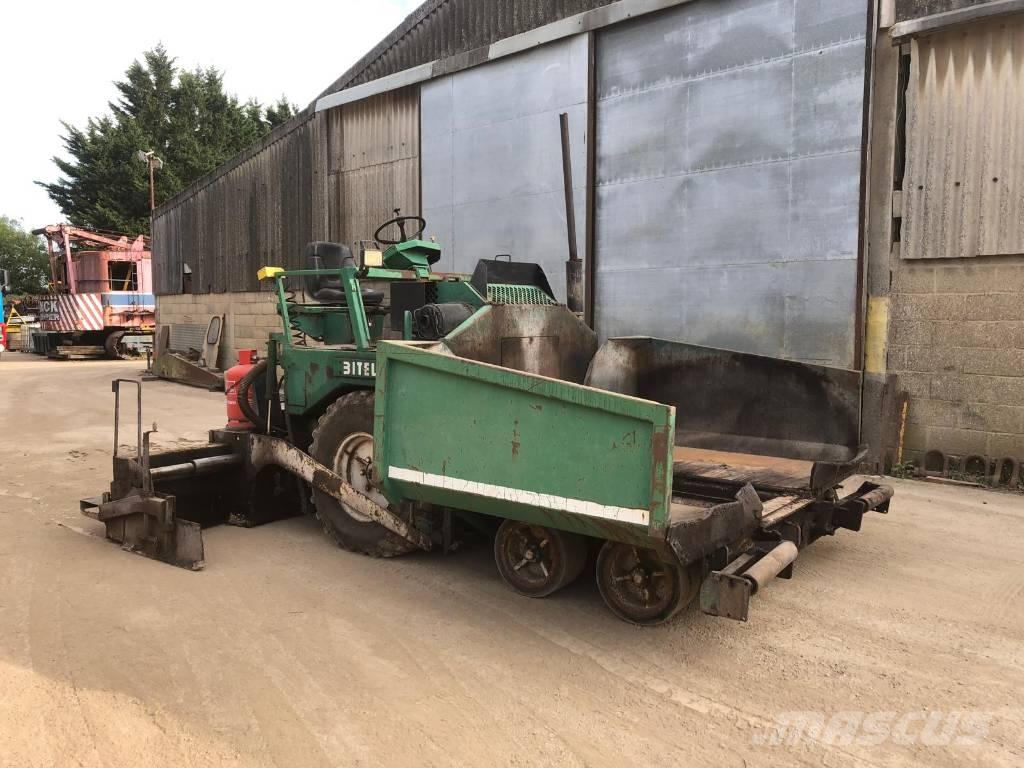Bitelli BB 30 Asfaltafwerkmachines