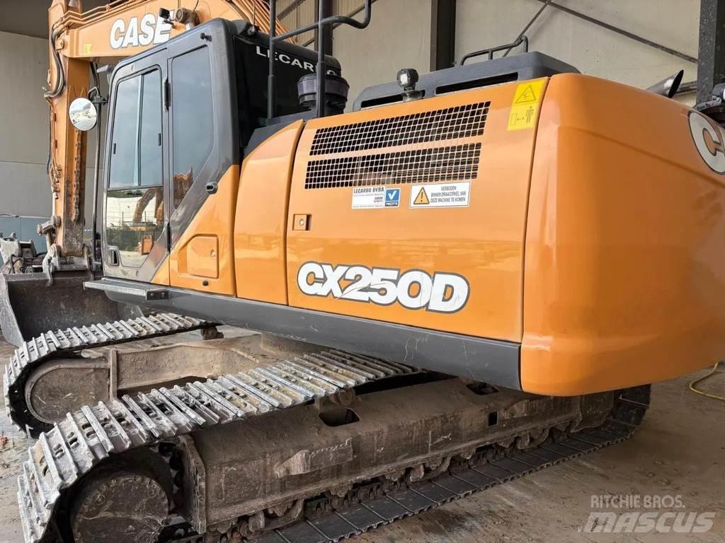 CASE CX250D Rupsgraafmachines