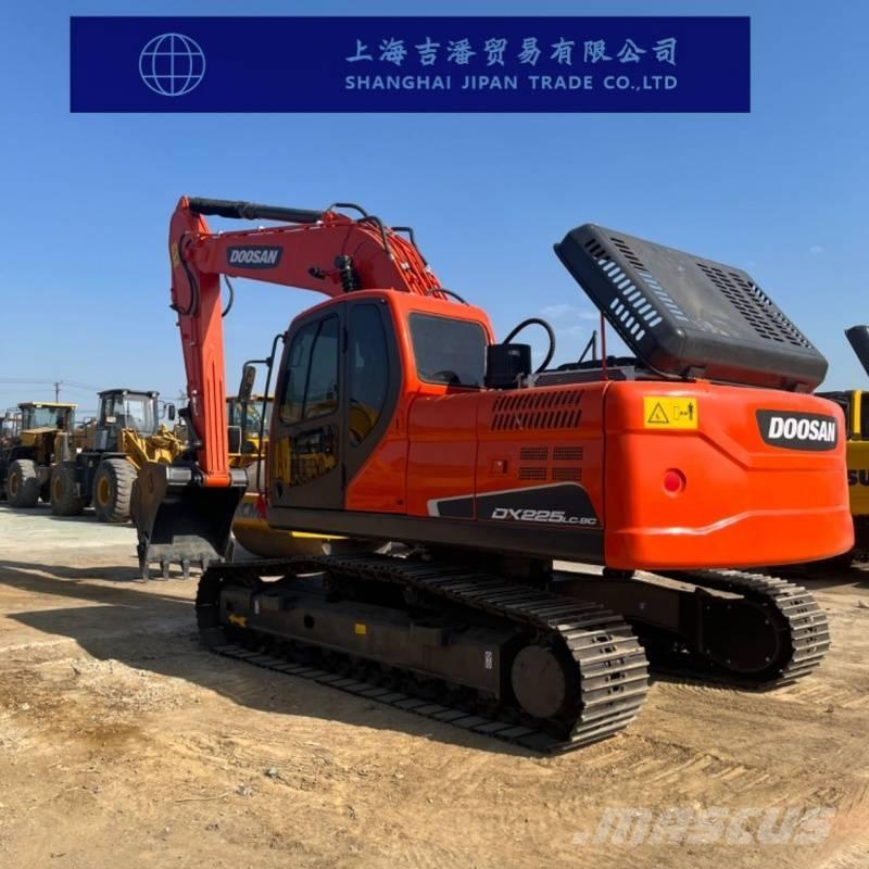 Doosan DX 225 Rupsgraafmachines