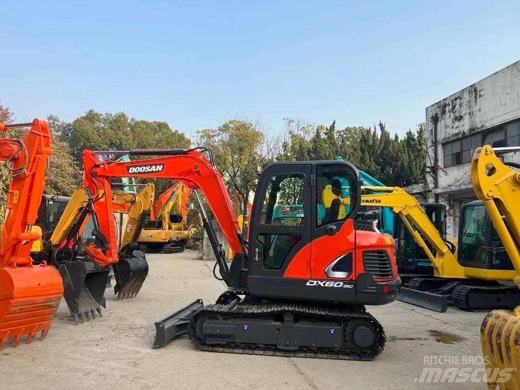 Doosan DX 60-9C Minigraafmachines < 7t