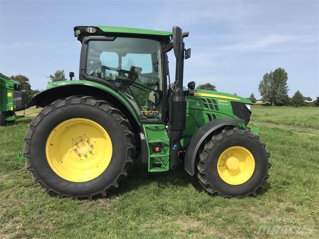 John Deere 6130R Tractoren