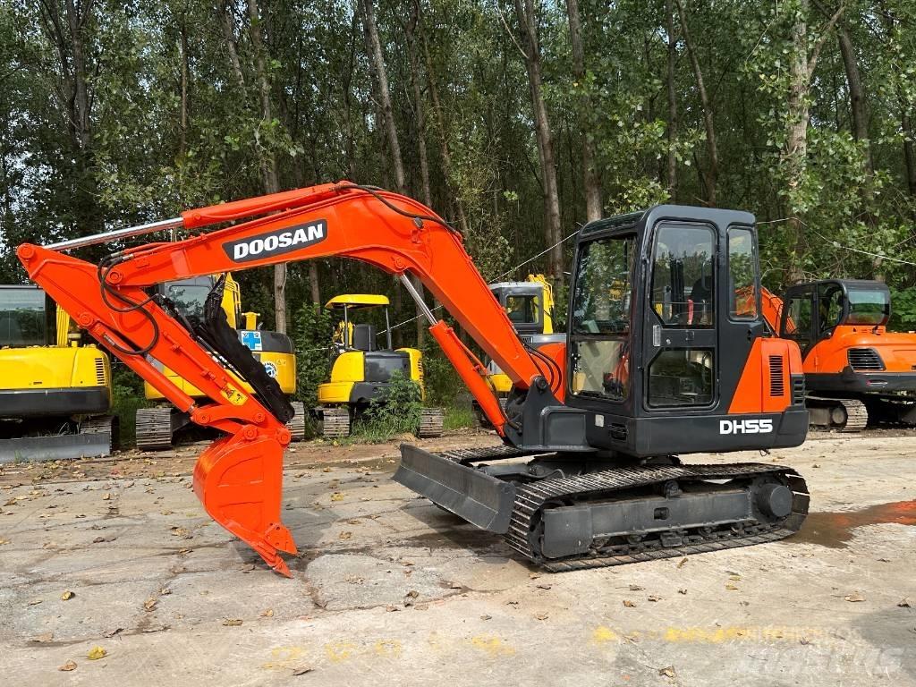 Doosan DH 55 Minigraafmachines < 7t