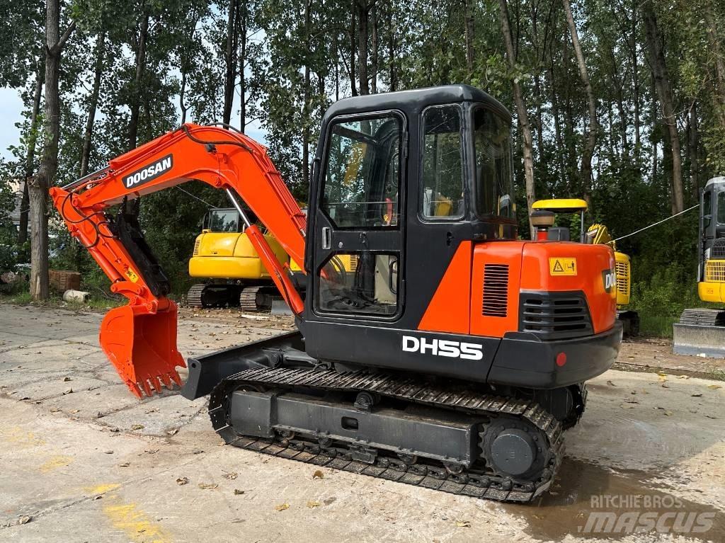 Doosan DH 55 Minigraafmachines < 7t