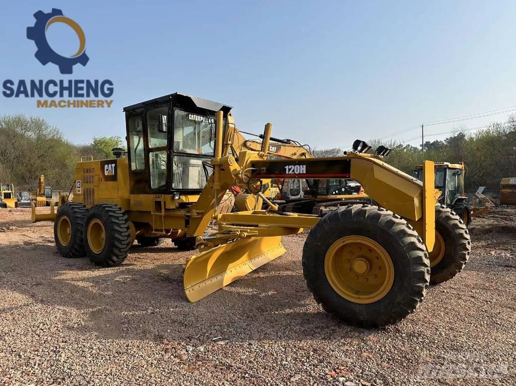 CAT 120 H Graders