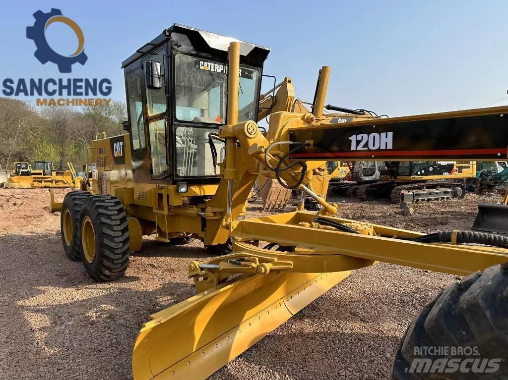 CAT 120 H Graders
