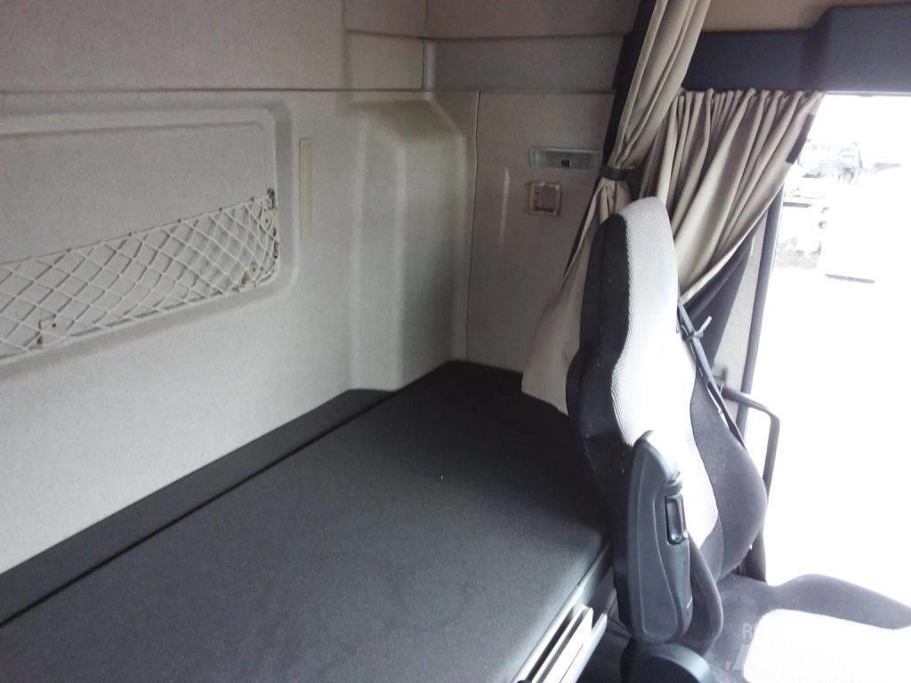 MAN TGX 18.460 XLX Trekkers