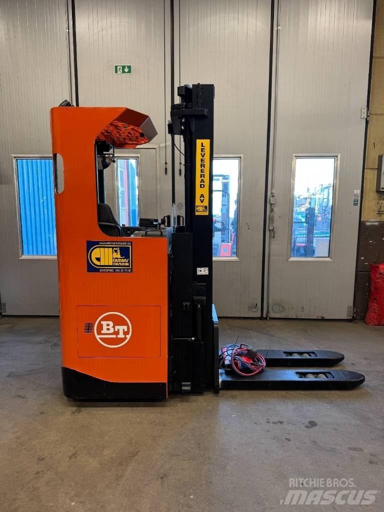 BT SRE 160 L Zelfrijdende stapelaars