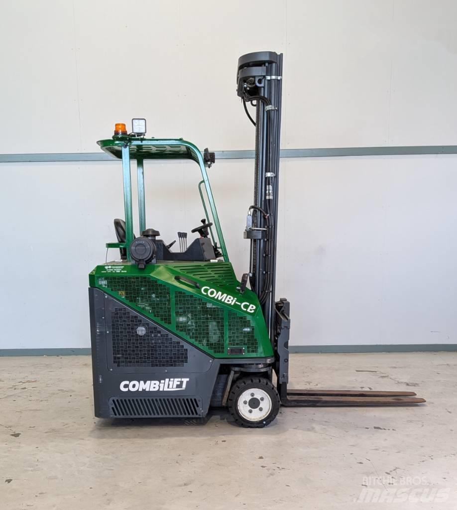Combilift CB 3000 Four-way truck