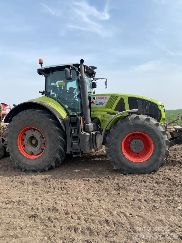 CLAAS Axion 940 SCR Tractoren