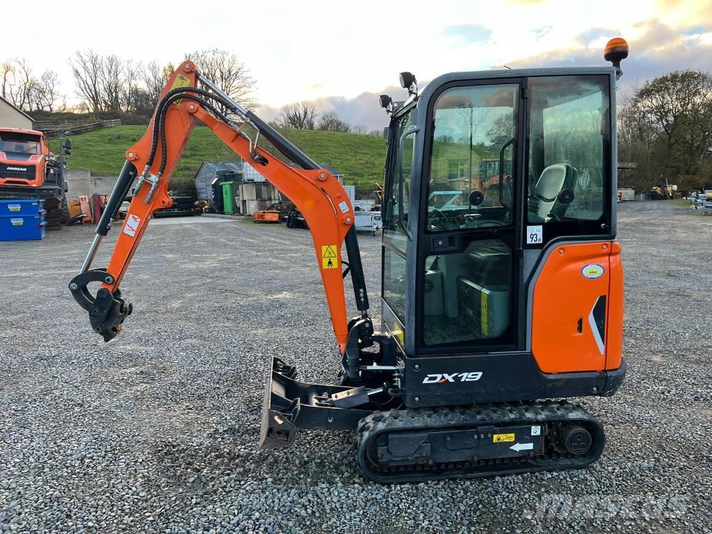 Doosan DX 19 Minigraafmachines < 7t