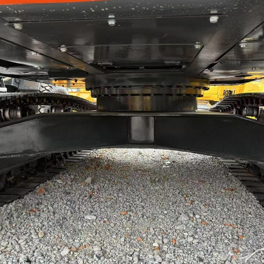 Doosan 300LC-9C Rupsgraafmachines