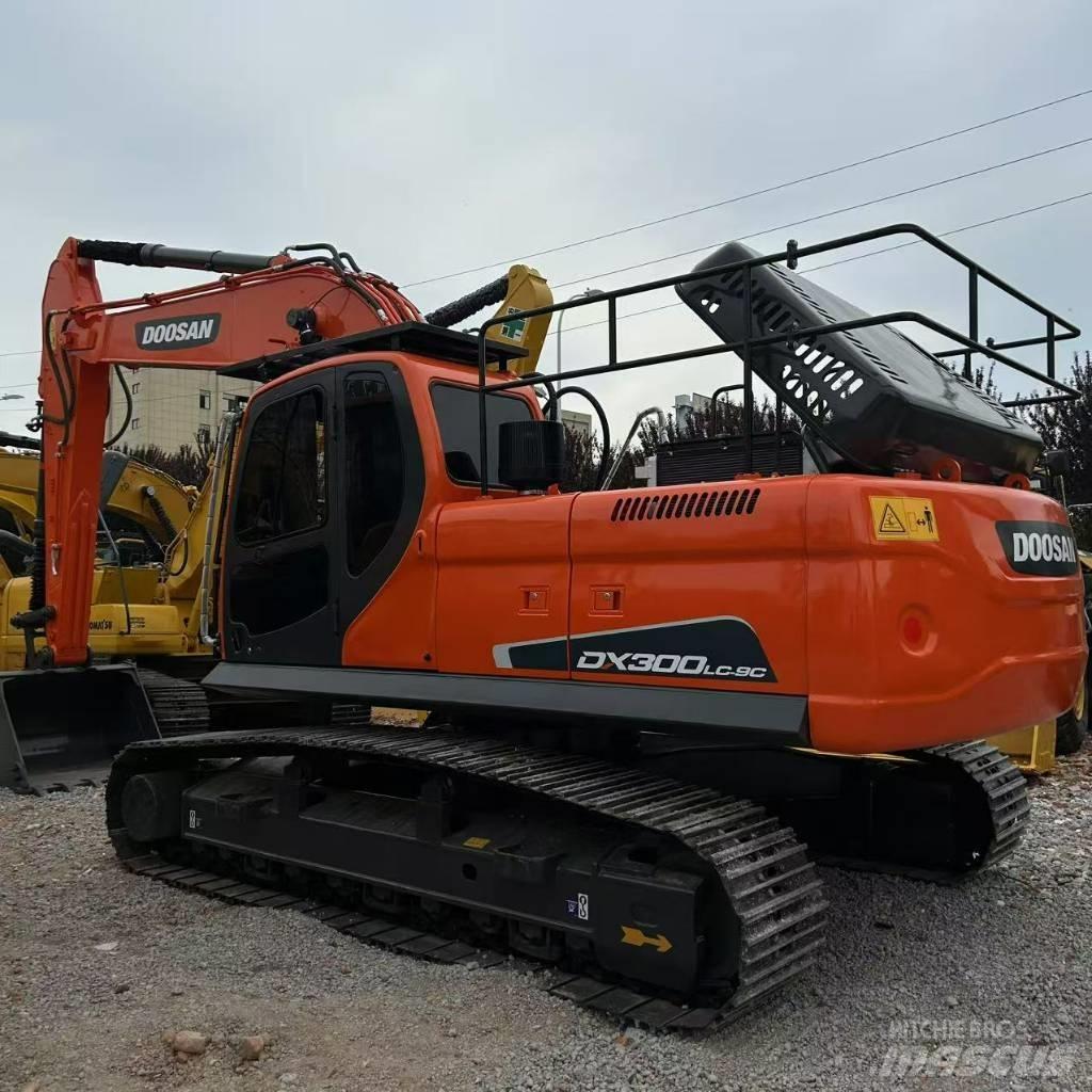 Doosan 300LC-9C Rupsgraafmachines