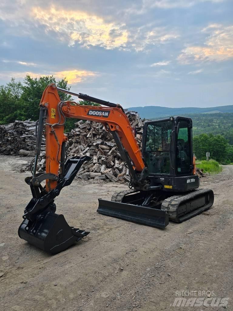 Doosan DX 50 Z Minigraafmachines < 7t