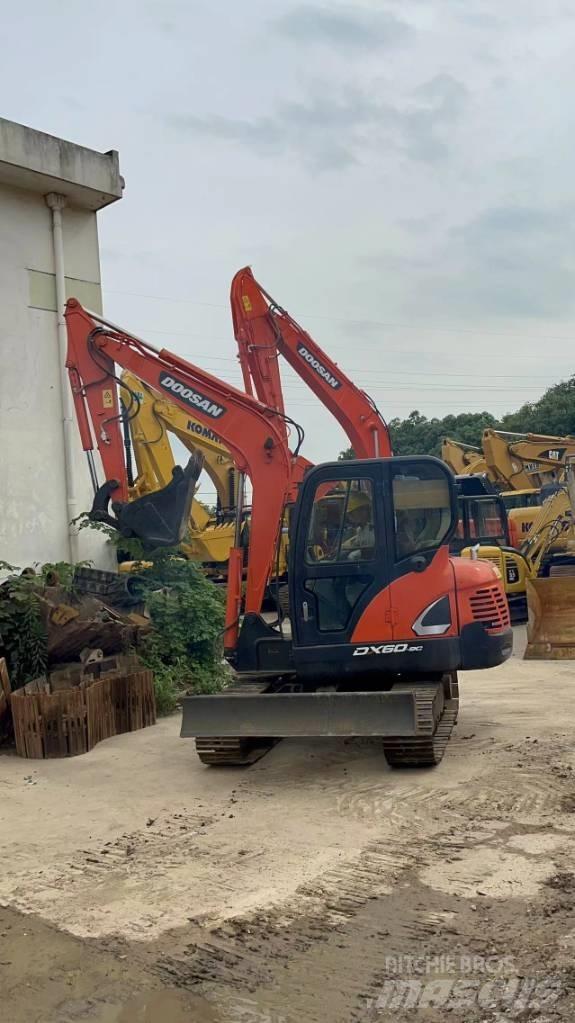 Doosan DX 60 Rupsgraafmachines