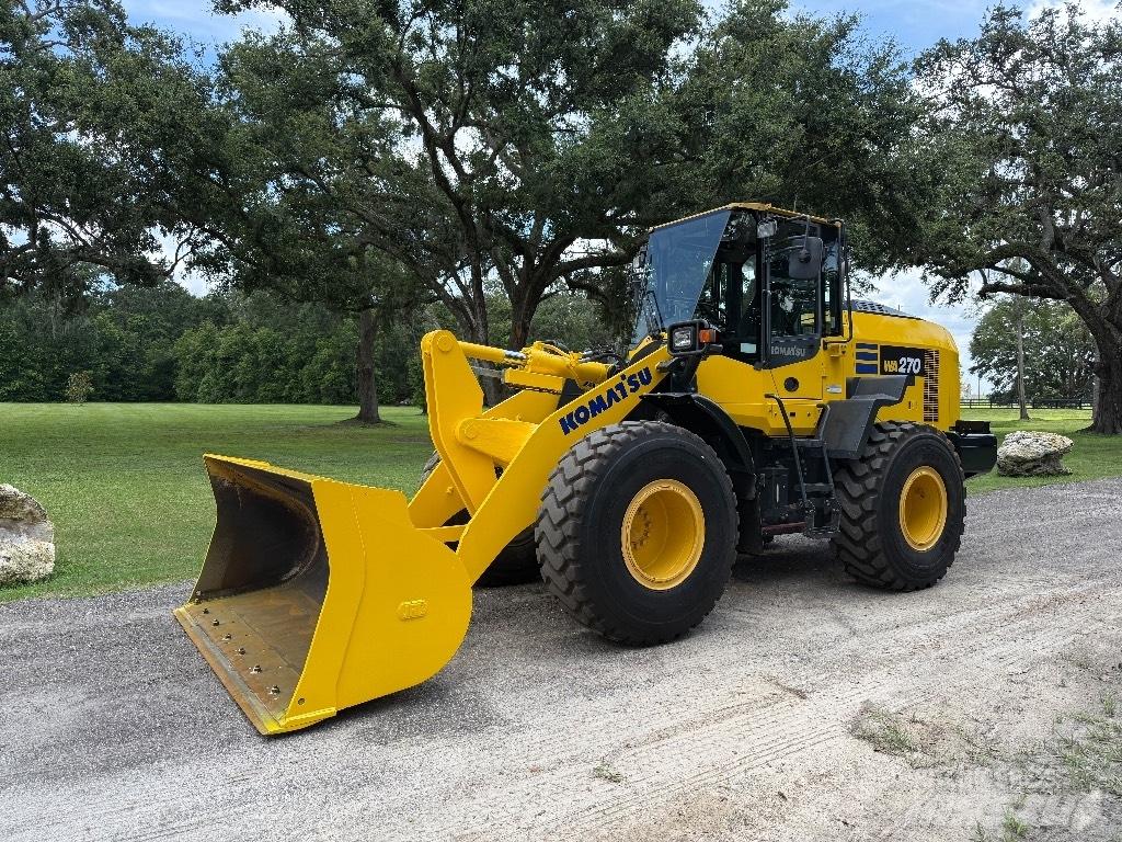 Komatsu WA 270-8 Wielladers