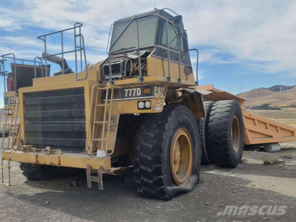 CAT 777 D Knik dumptrucks