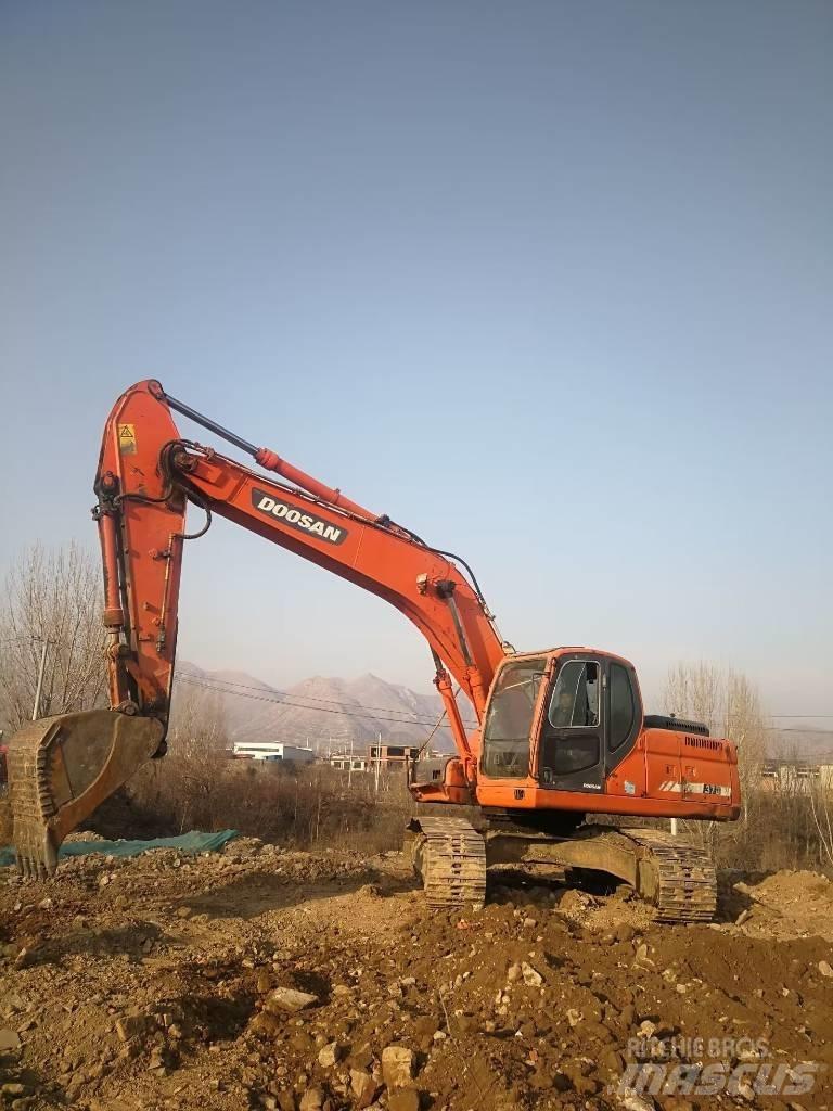 Doosan dx225 Rupsgraafmachines