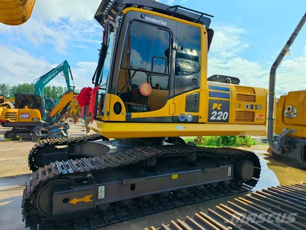 Komatsu PC 220-8 Rupsgraafmachines