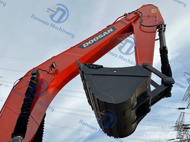 Doosan DX 300LC-9C Rupsgraafmachines
