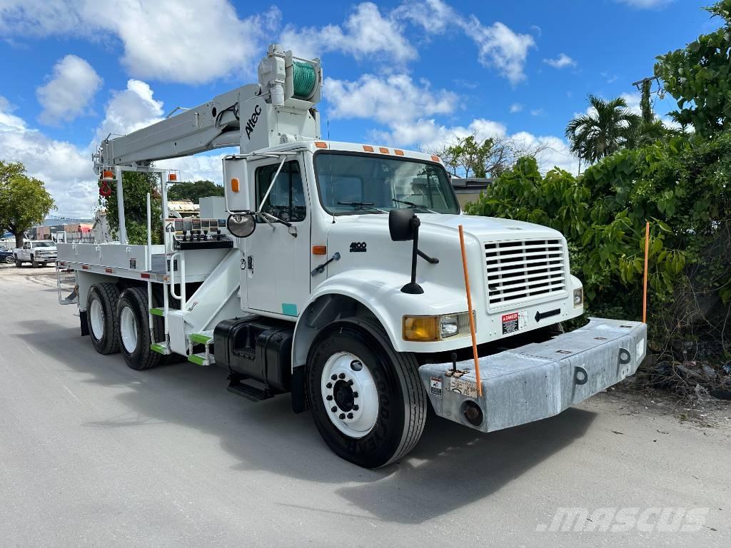 International 4900 Anders