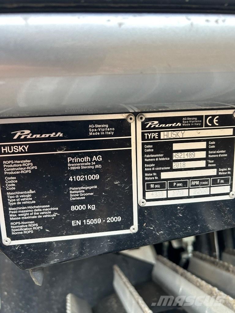 Prinoth Husky Sneeuwschuivers en -ruimers