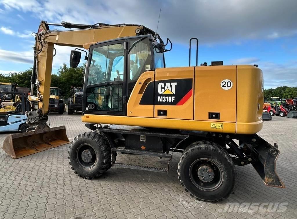 CAT M 318 F Wielgraafmachines