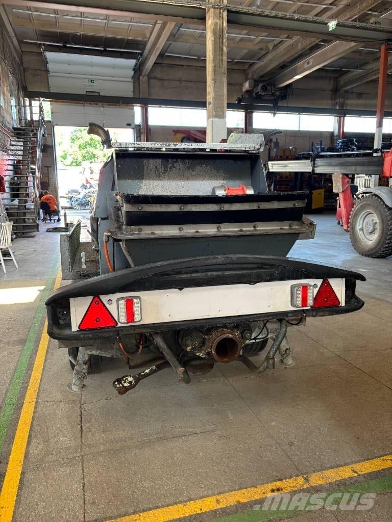 Putzmeister P 715 TD Betonpomptrucks