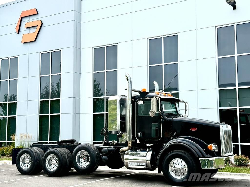 Peterbilt 357 Trekkers