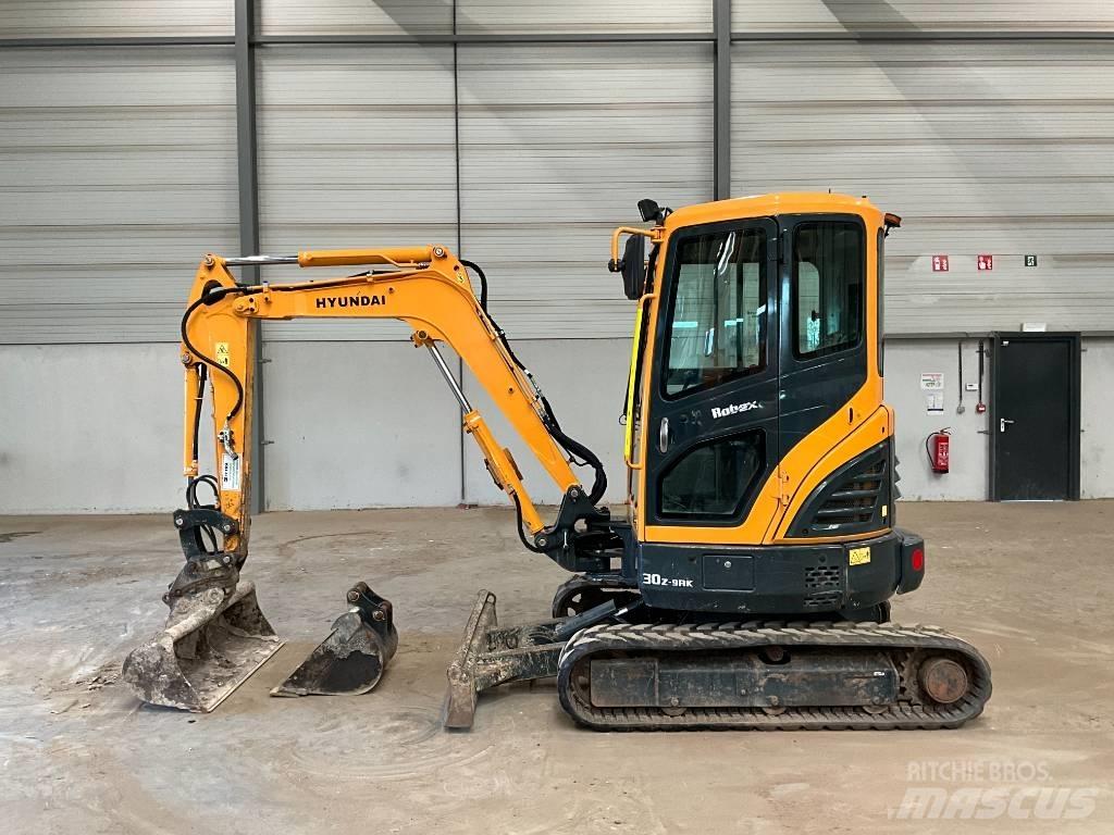 Hyundai R30 Z-9AK Minigraafmachines < 7t