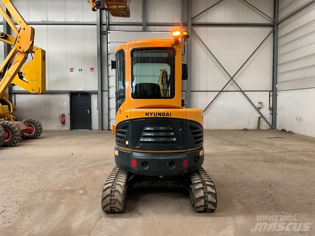 Hyundai R30 Z-9AK Minigraafmachines < 7t