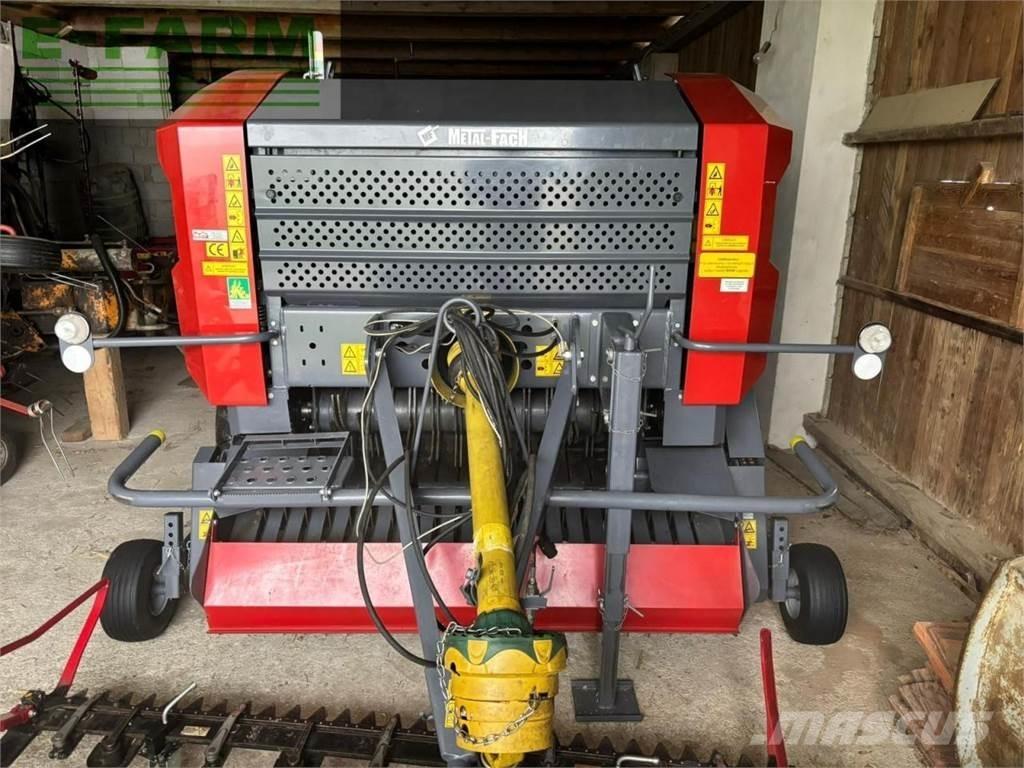 Metal-Fach Z562RN Vierkante balenpers