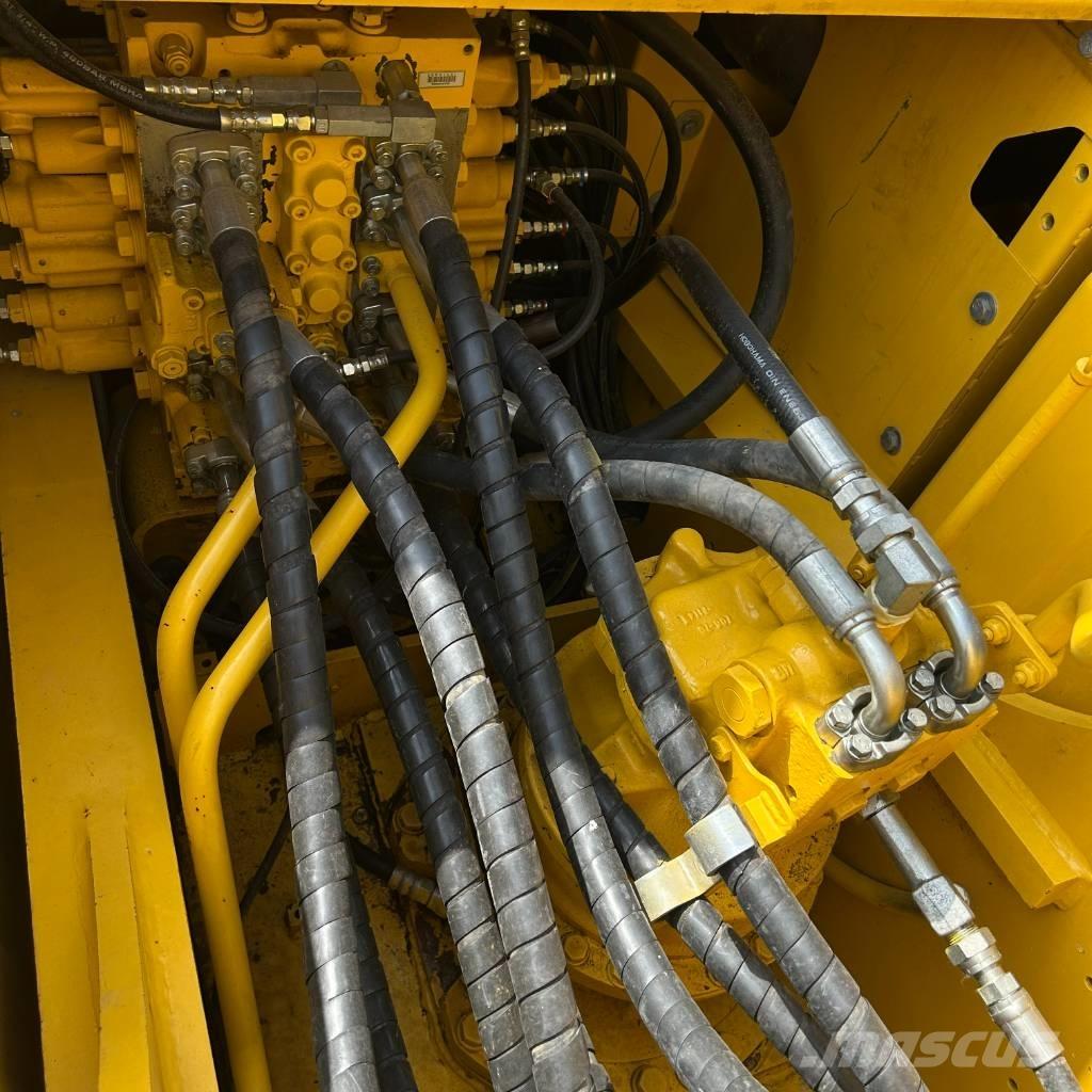Komatsu 210-8 Rupsgraafmachines