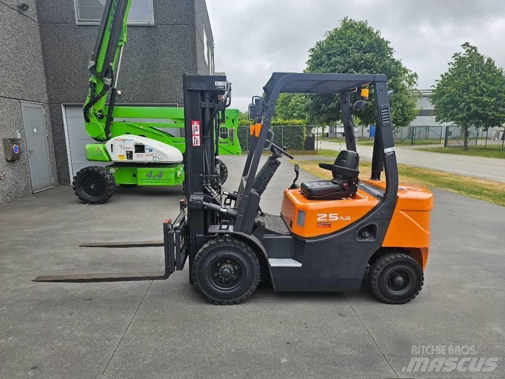 Doosan D 25 G Diesel heftrucks