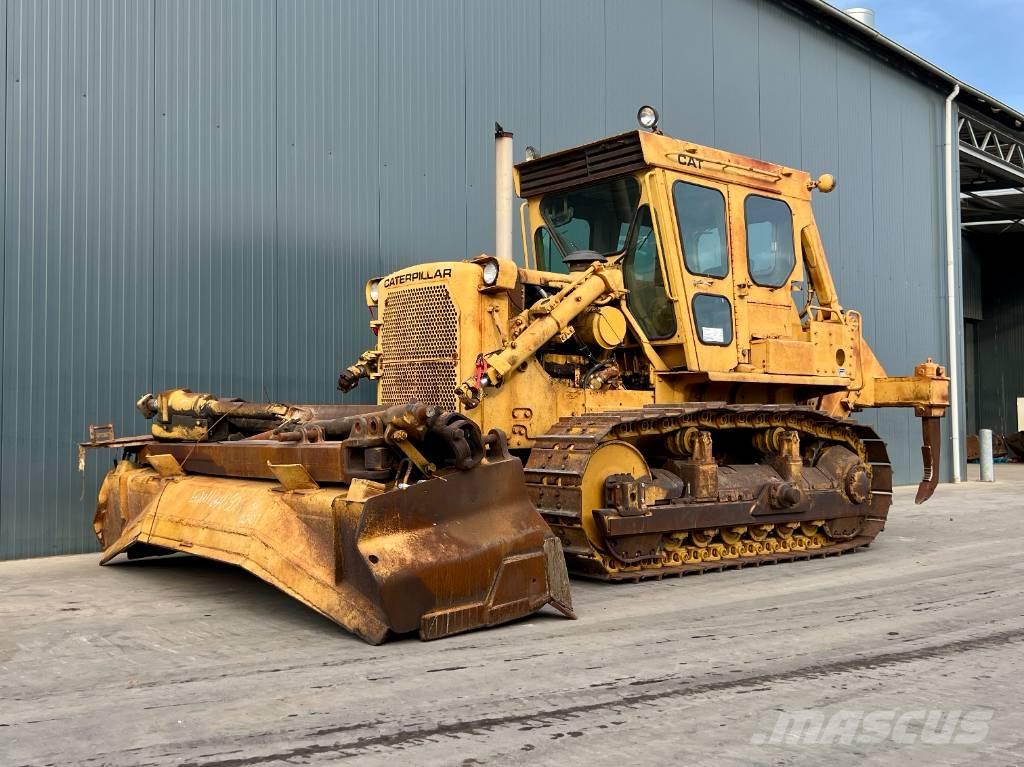 CAT D7G Rupsdozers
