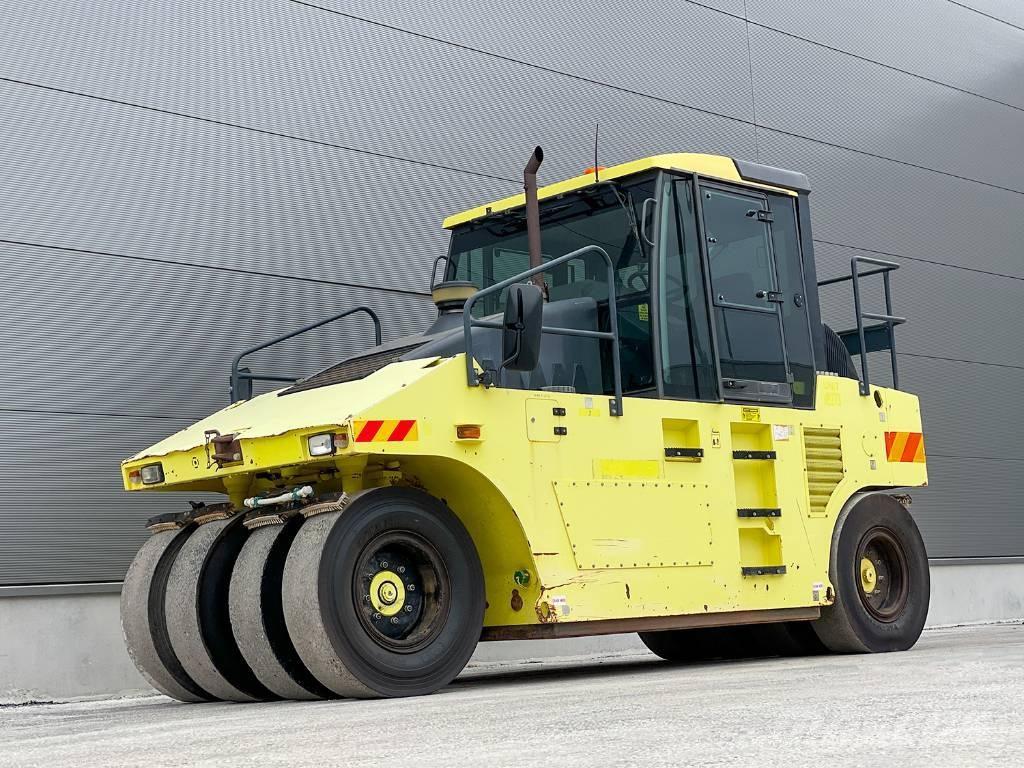 Ammann AP 240 Bandenwalsen