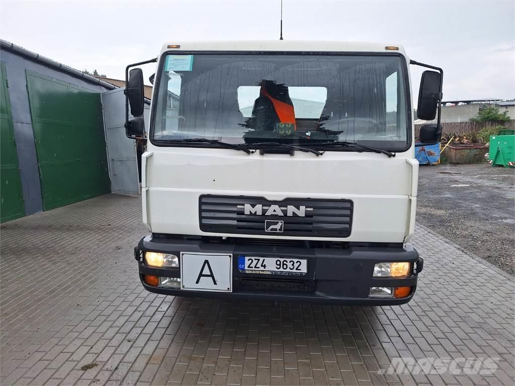 MAN 8.185 LC NKH Chassis met cabine