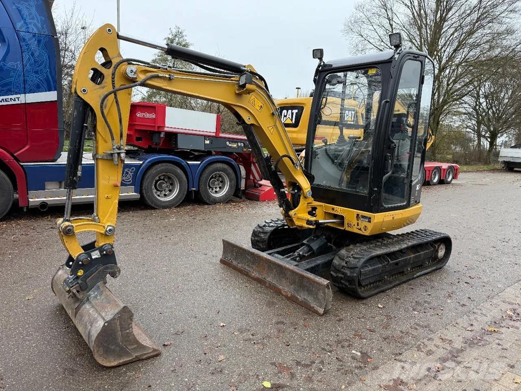 CAT 302.7D Minigraafmachines < 7t