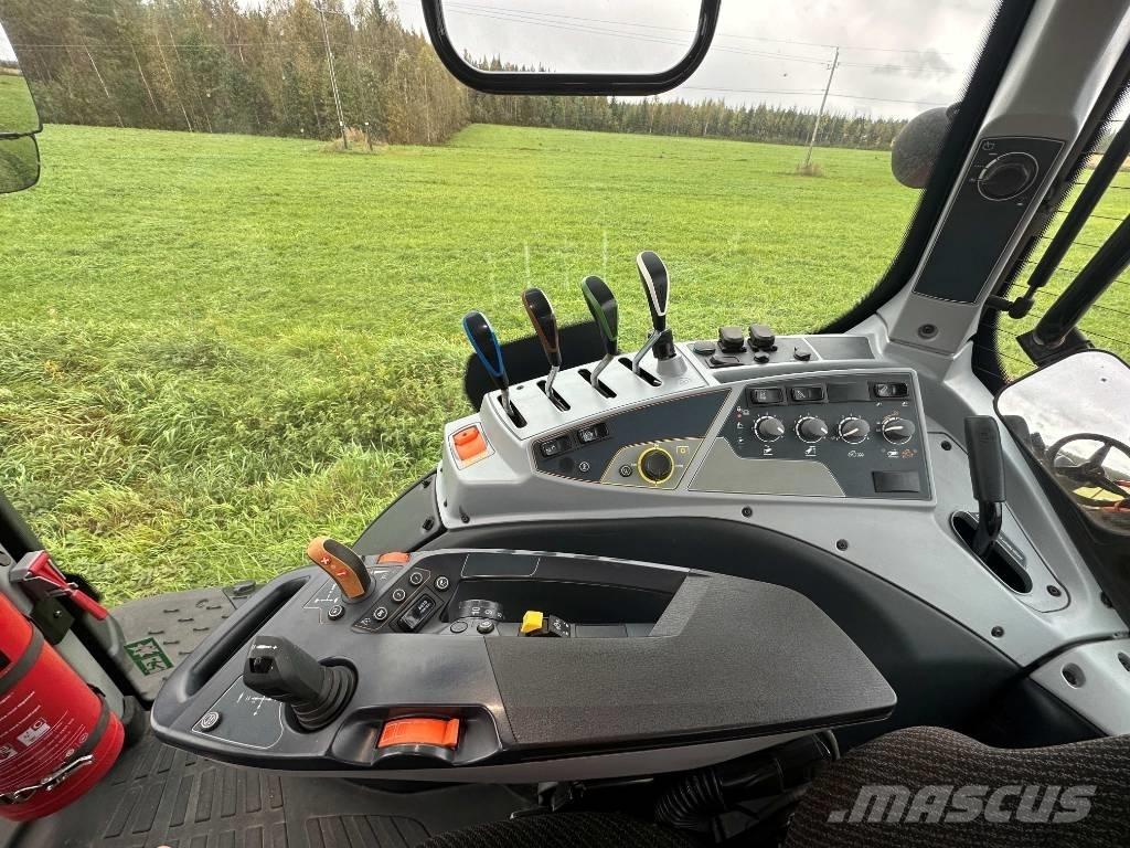 Valtra T 194 Tractoren