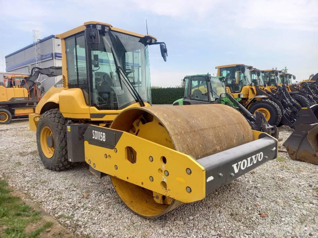 Volvo SD 115 B Trilrolwalsen