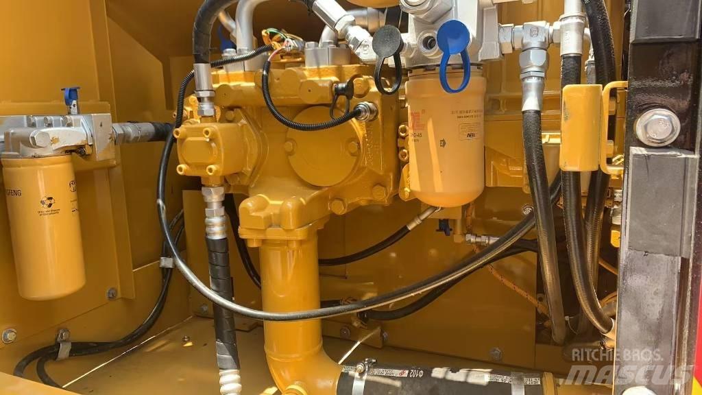 CAT 325D2L Rupsgraafmachines