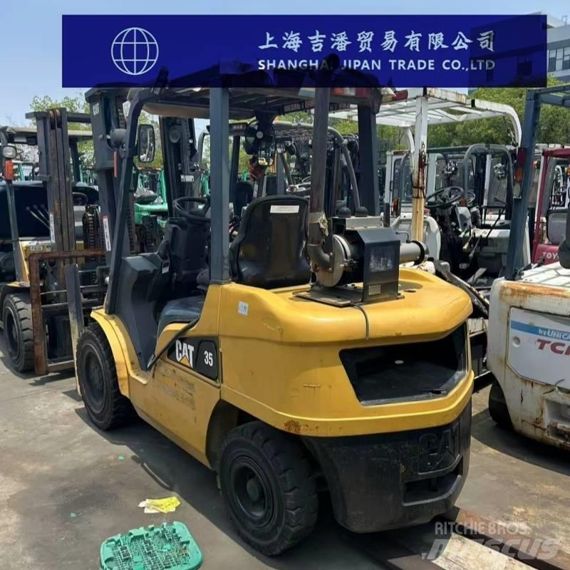 CAT DP 35 N Diesel heftrucks