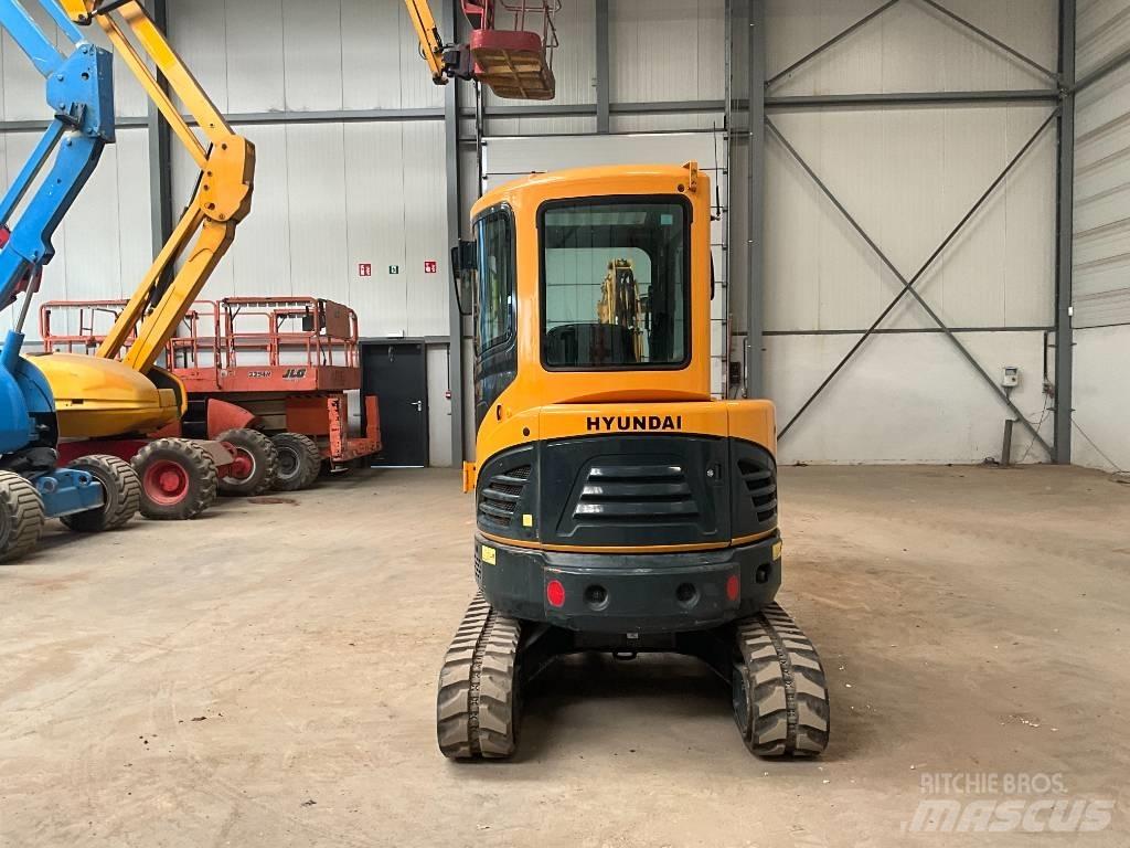 Hyundai 30 Z-9 AK Minigraafmachines < 7t