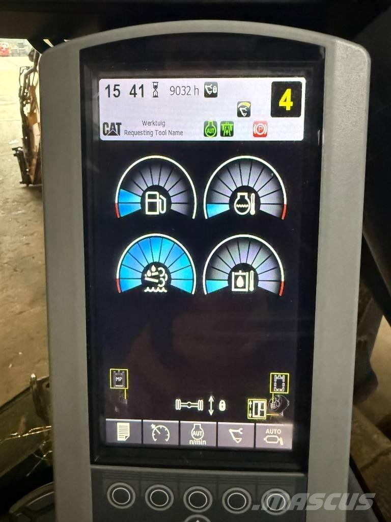 CAT MH 3024 Wielgraafmachines