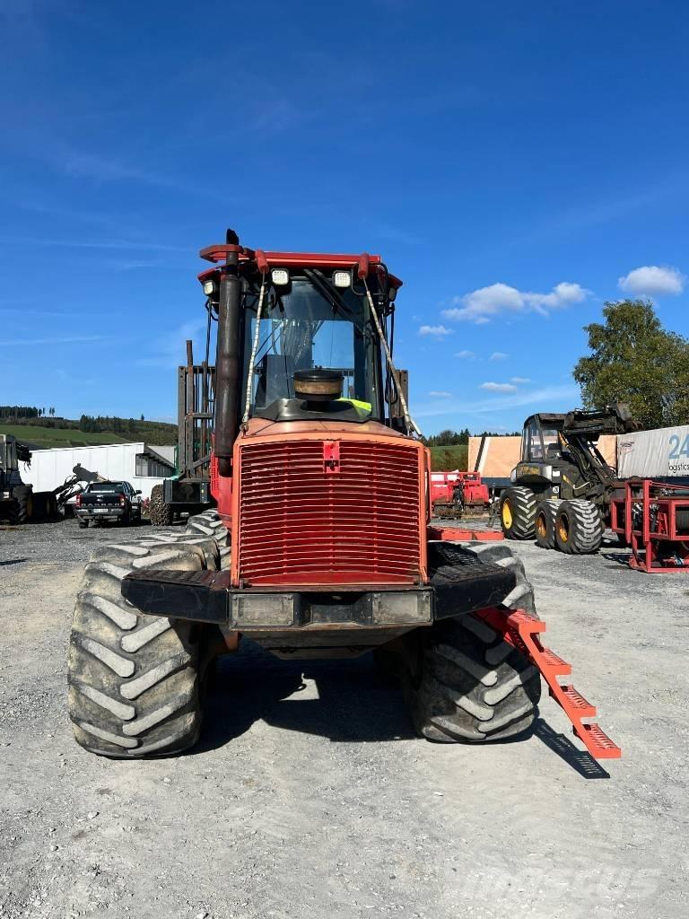 Valmet 840.2 Uitrijwagens
