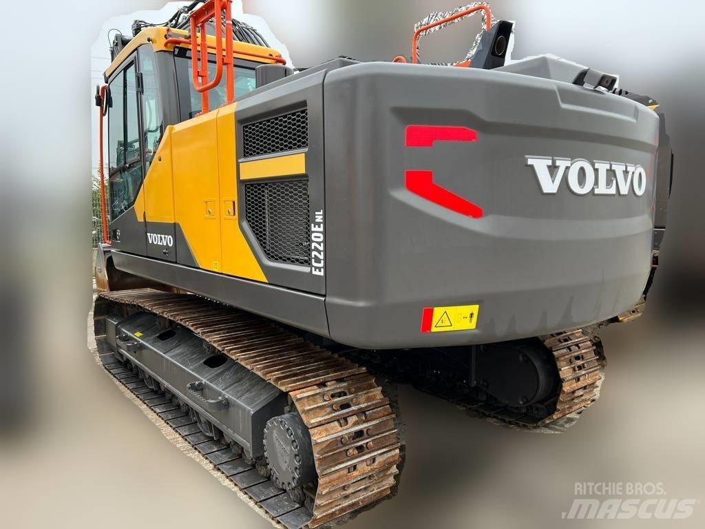 Volvo EC 220 E Rupsgraafmachines